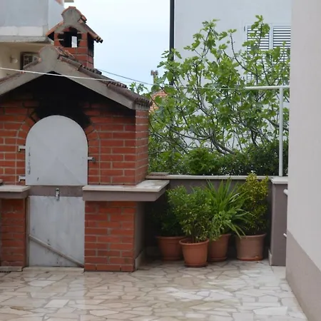 Soba Mira Apartament *